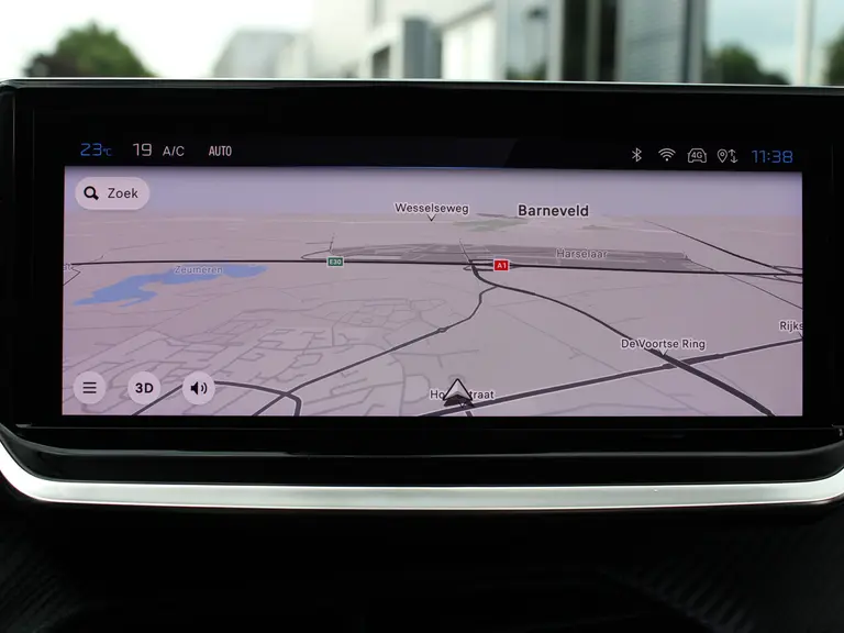 Peugeot e-208 Allure 51 kWh 156PK Navigatie, Rondomzichtcamera, Parkeersensoren, Apple Carplay, Android Auto afbeelding 26