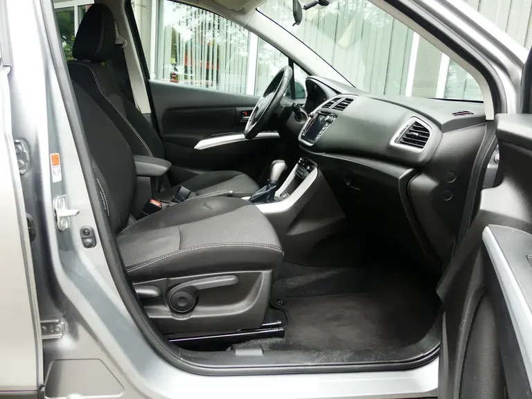 Suzuki S-Cross 1.6 Exclusive Automaat Dealer o.h., Cruise & climate control afbeelding 8