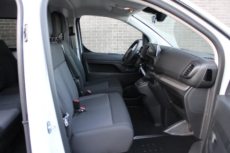 Citroën Jumpy 2.0 BlueHDI 145 L3 S&S Dubbele Cabine Cruise/Climate control, Navigatie, Radio/DAB, Handsfree bluetooth, Pack City Plus, afbeelding 23