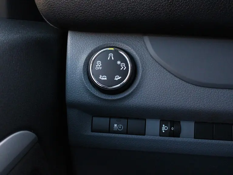 Citroën Jumpy XL Club DubbelCabine/DC 2.0 BlueHDI 180PK EAT6 Leder, Achteruitrijcamera, Trekhaak, Bluetooth, Xenon, Stoelverwarming afbeelding 17