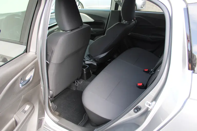Suzuki Swift 1.2 Select Smart Hybrid, Automaat, NIEUW met 6 JAAR GARANTIE! Draadloos Applecarplay, Cruise-Control en Parkeersensoren afbeelding 9