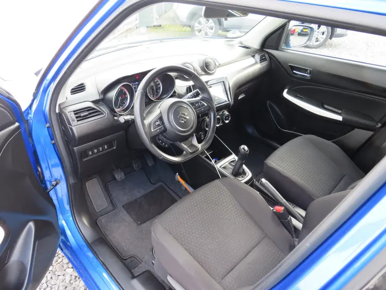 Suzuki Swift Boosterjet,Stijl/Style Smart Hybrid, Dealer onderhouden Navigatie, Keyless, Cruise-Control afbeelding 8