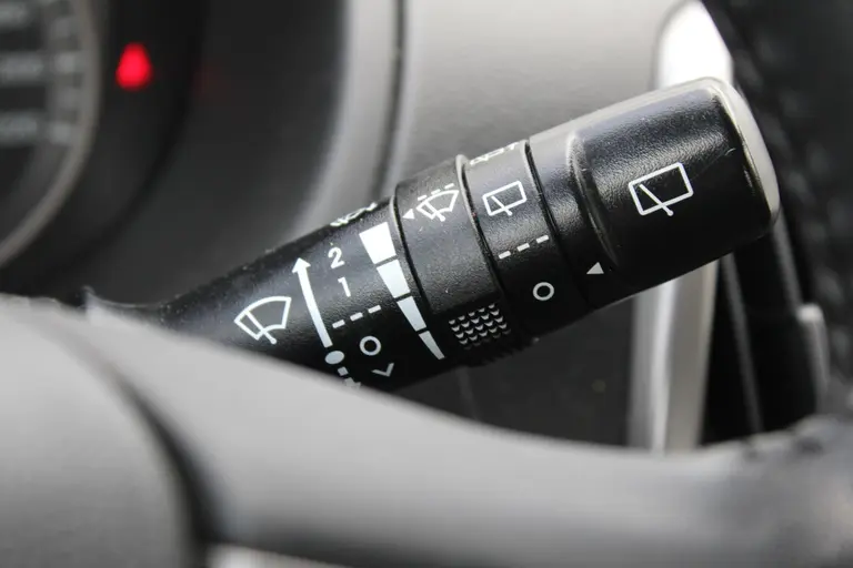 Hyundai i20 1.2i i-Motion 5-Deurs Afneembare Trekhaak, Airco, Parkeersensoren Achter, Radio/CD Speler afbeelding 26