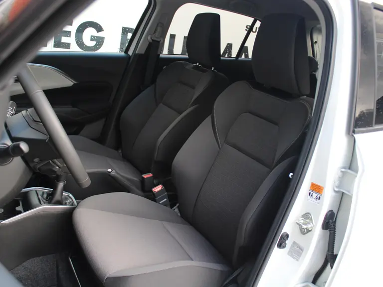 Suzuki Swift 1.2 Style Smart Hybrid GT-Styling Pakket + Extra Accessoires t.w.v. €3.500,- Navigatie, Parkeersensoren, Adaptieve Cruise Control, Automatisch Inklapbare Spiegels afbeelding 6