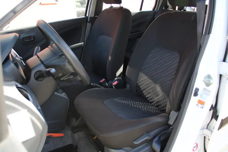 Suzuki Celerio 1.0 Exclusive Bluetooth, Airco, Lichtmetalen Velgen, Elektrische Ramen Voor en Achter afbeelding 6