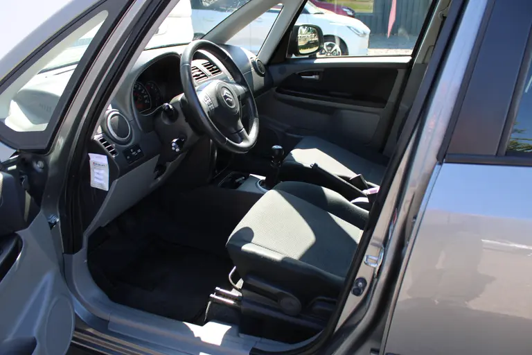 Suzuki SX4 1.6 4Grip Exclusive, Trekhaak, Cruise Control, Keyless, Climate Control en Dealer onderhouden! afbeelding 8