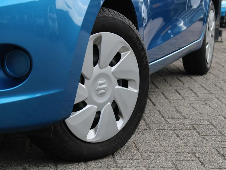 Suzuki Celerio 1.0 Comfort Bluetooth, Airco, Radio afbeelding 2