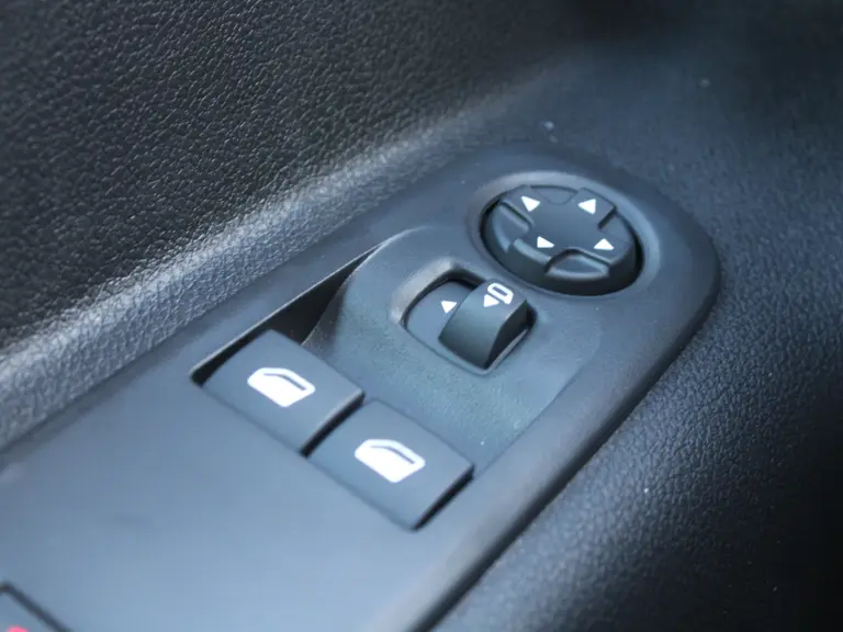 Peugeot Partner 1.5 BlueHDi 100PK S&S L1 Navigatie, Achteruitrijcamera, Trekhaak, Dab, Bluetooth, Parkeersensoren voor & achter afbeelding 30