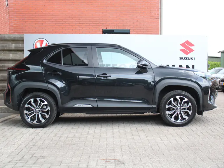 Toyota Yaris Cross 1.5 Hybrid Dynamic Navigatie, Achteruitrijcamera, Climate Control, Bluetooth afbeelding 14
