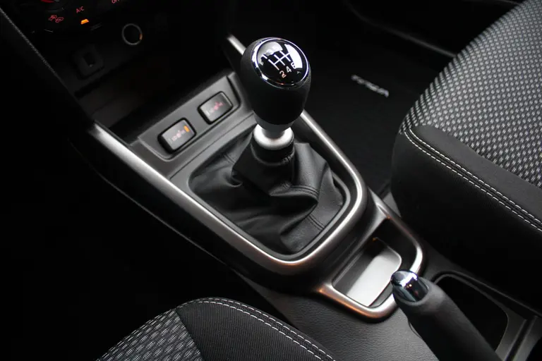 Suzuki Vitara 1.4 Boosterjet Select Smart Hybrid Adaptieve Cruise en Climate Control, Navigatie, Achteruitrijcamera afbeelding 18