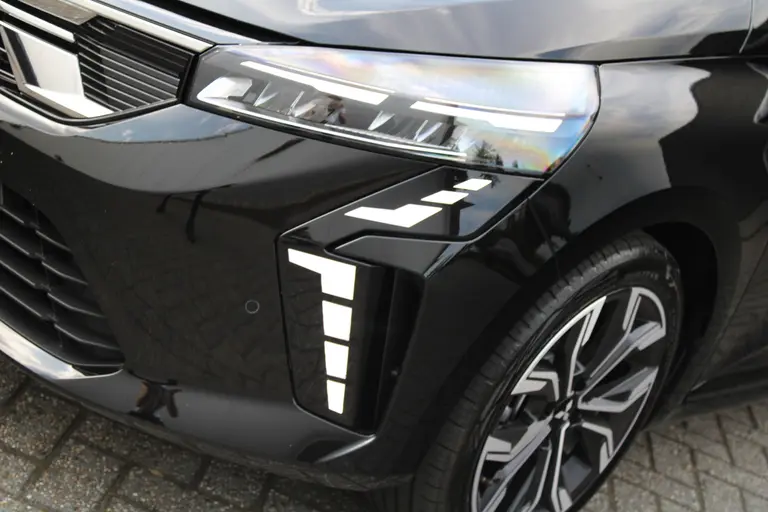 Mitsubishi Colt 1.0T MT First Edition Cruise/Climate control, Navigatie, Camera, Parkeersensoren v+a, 17"LM Velgen, afbeelding 28