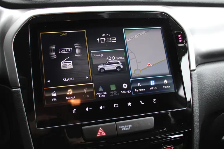 Suzuki Vitara 1.4 Boosterjet Select Smart Hybrid Adaptieve Cruise en Climate Control, Navigatie, Achteruitrijcamera afbeelding 21