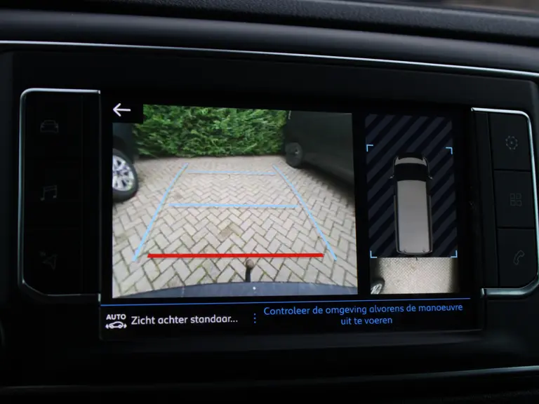 Peugeot Expert 2.0 BlueHDI 145PK EAT8 Automaat Standard Asphalt Navigatie, Trekhaak, Achteruitrijcamera, Parkeersensor Achter, Climate Control, Cruise Control, Lederen Bekleding afbeelding 28