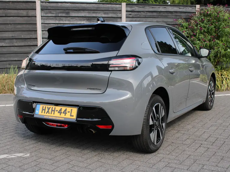 Peugeot 208 Allure 1.2 Hybrid 100PK e-DCS6 Automaat Navigatie, Achteruitrijcamera, Stoelverwarming, Adaptieve Cruise Control afbeelding 8