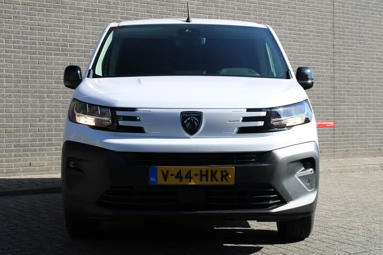 Peugeot Partner 1.5 BlueHDi 100PK S&S L1 Navigatie, Achteruitrijcamera, Trekhaak, Dab, Bluetooth, Parkeersensoren voor & achter afbeelding 6