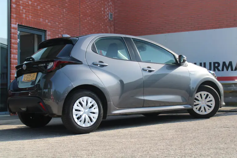 Toyota Yaris 1.5 Hybrid Active Automaat, Applecarplay/Androidauto, Cruise Control afbeelding 8