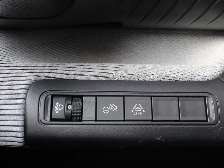 Citroën ë-C3 Max 44 kWh Boordlader 3 fasen, Navigatie, Achteruitrijcamera, Climate Control, Cruise Control, Draadloze Telefoonlader afbeelding 24