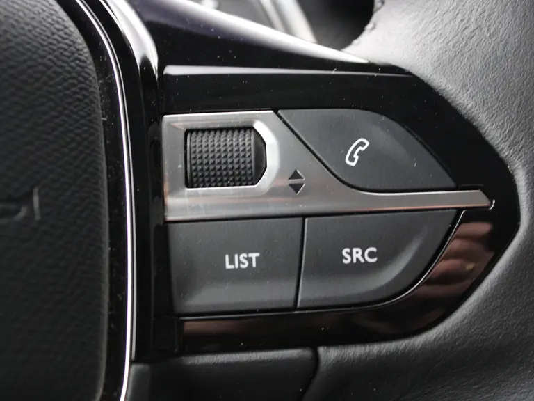 Peugeot 208 1.2 PureTech Allure 100PK EAT8 Automaat Navigatie, Camera achter, Parkeerhulp Achter, Lichtmetalen velgen, Cruise Control afbeelding 29