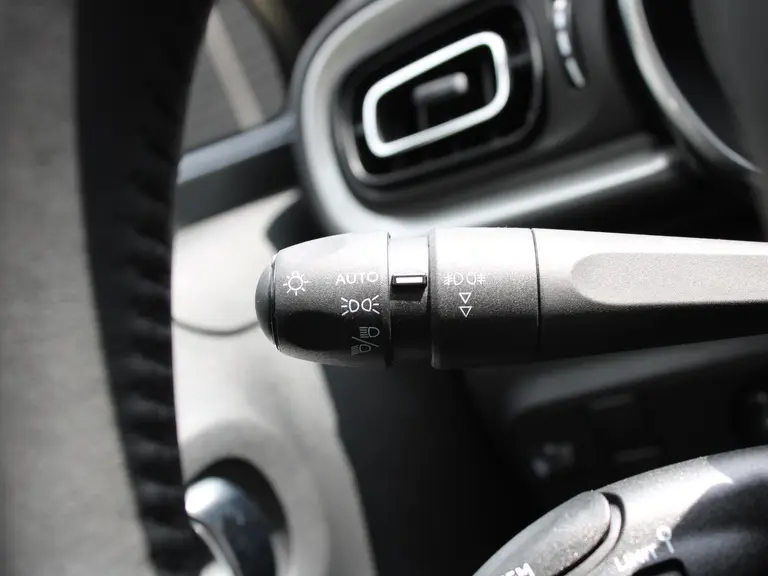 Citroën C3 Max 1.2 PureTech 110PK Navigatie, Keyless, Stoelverwarming, Achteruitrijcamera, Apple Carplay, Android Auto afbeelding 20