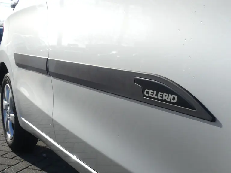 Suzuki Celerio 1.0 Exclusive Automaat, Dealer O.h., Achteruitrij Camera, Navigatie, Airco Stootlijsten, Lichtmetalen velgen. afbeelding 25
