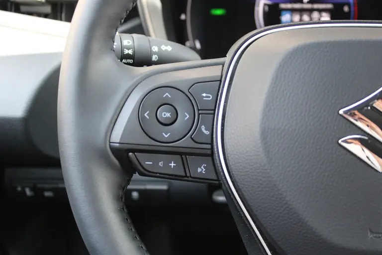 Suzuki Swace 1.8 Hybrid Select Automaat, Achteruitrijcamera, Stuurverwarming, Apple Carpl./Andr. Auto afbeelding 15