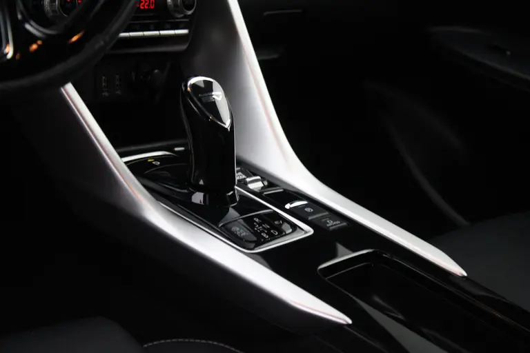 Mitsubishi Eclipse Cross 2.4 PHEV Instyle Nu met gratis trekhaak! Automaat, Lederen bekleding, Applecarpl./Andr. Auto Trekgewicht 1.500 KG. afbeelding 23