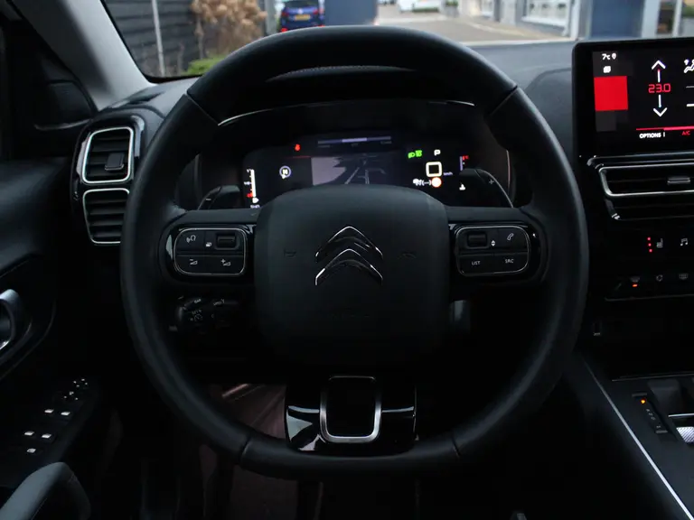 Citroën C5 Aircross 1.2 Hybrid 136PK ë-Series Automaat Navigatie, Achteruitrijcamera, Keyless Entry & Start, Parkeersensoren, Stoelverwarming afbeelding 17