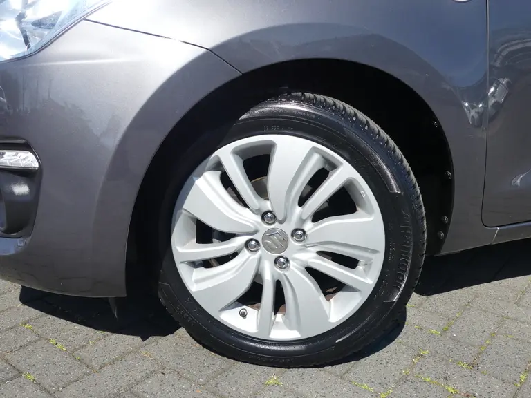 Suzuki Swift 1.2 Select AUTOMAAT, Airco, Navigatie, Camera, Parkeersensoren Stoelverwarming afbeelding 2