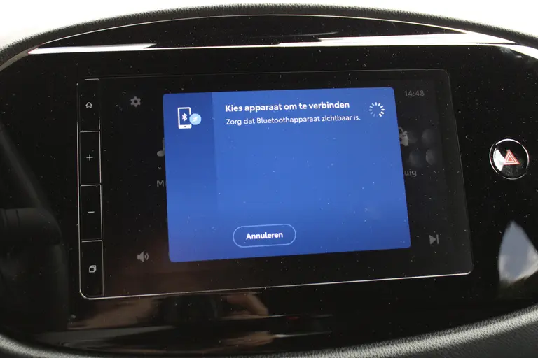 Toyota Aygo X 1.0 VVT-i S-CVT Pulse Automaat Achteruitrijcamera, Parkeersensoren Voor en Achter, Cruise Control Adaptief, Stoelverwarming afbeelding 25