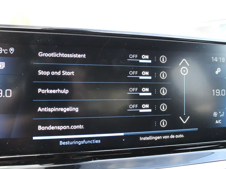 Peugeot 208 1.2 PureTech 100PK GT Navigatie, Parkeerhulp voor & achter, Zwart dak, Camera Achter afbeelding 24