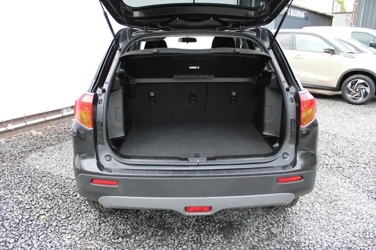 Suzuki Vitara 1.6 Exclusive, 1e Eig. Dealer onderhouden, Navigatie, Bull-Bar en Side-Bars, afbeelding 11