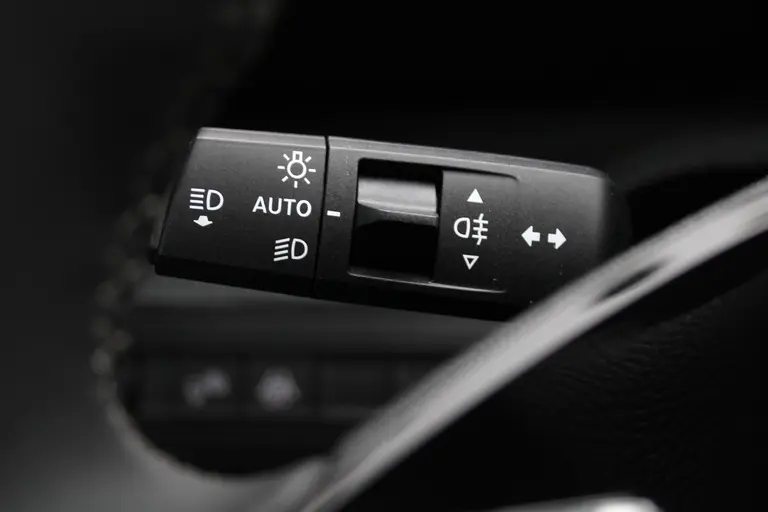 Citroën ë-C3 Max 44 kWh Interieur Voorverwarming, Head-Up Display, Cruise en Climate Control, Carplay/Android Auto afbeelding 36