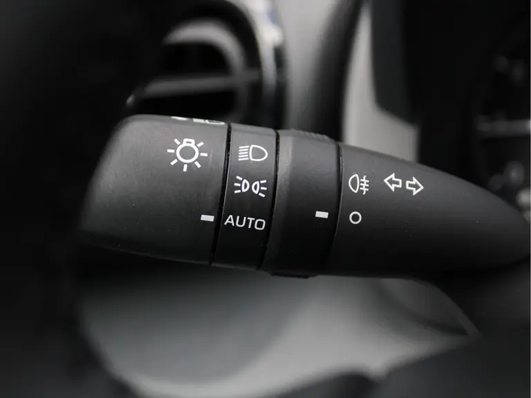 Toyota Yaris 1.5 VVT-i Active Adaptieve Cruise Control, Carplay/Android Auto, Achteruitrijcamera, Airco afbeelding 26
