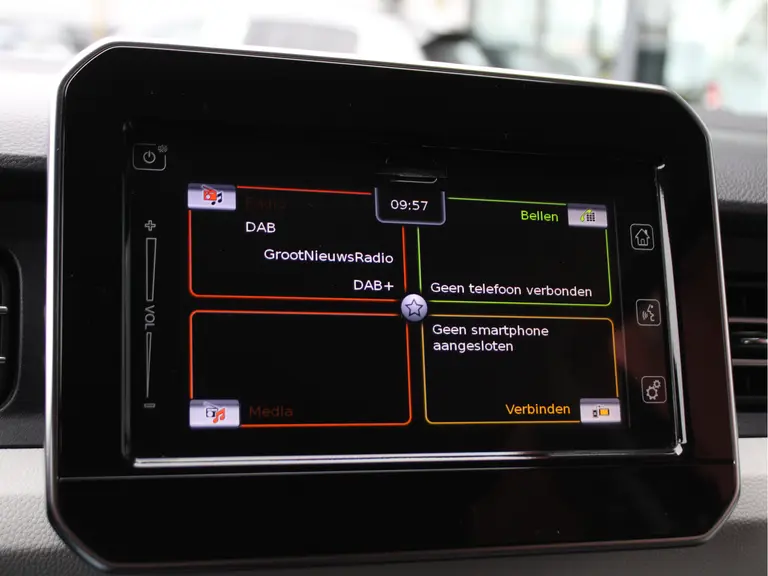 Suzuki Ignis 1.2 Select 90PK Automaat Trekhaak, Carplay/Android Auto, Achteruitrijcamera, Stoelverwarming Voor, Airco afbeelding 22