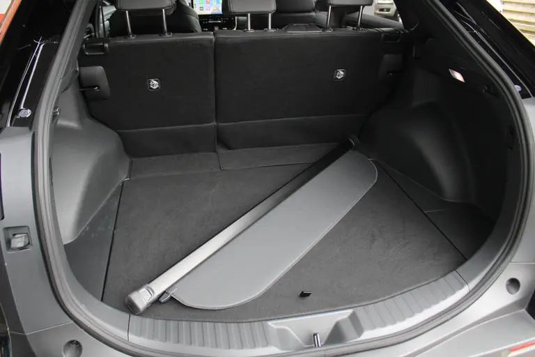 Toyota Bz4x Dynamic 71 kWh Automaat 3-fase Stuurverwarming, Elektrische bestuurdersstoel, Navigatie, Rondomzicht camera afbeelding 23