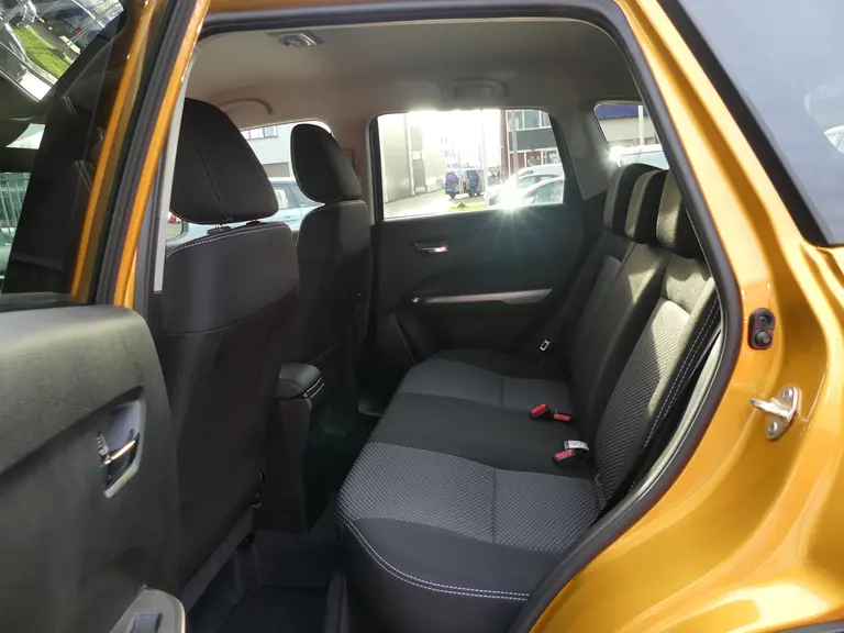 Suzuki Vitara 1.5 Hybrid Select, Automaat, NIEUW, 6 jaar GARANTIE! Navigatie, Achteruitrijcamera afbeelding 25