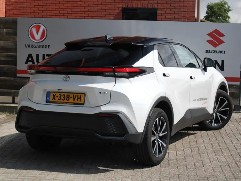 Toyota C-HR 1.8 Hybrid 140 First Edition Automaat 360° Camera, Elektrische Achterklep, Draadloze Carplay\Android Auto, Keyless Go afbeelding 3
