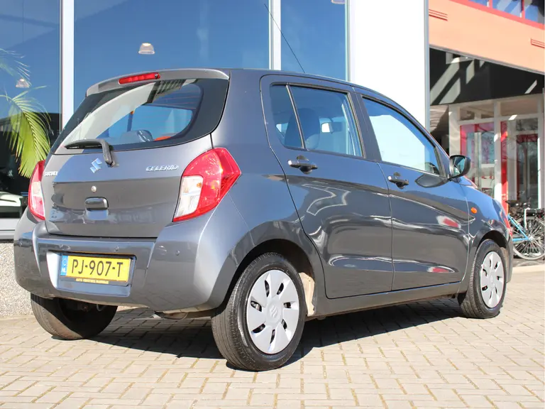 Suzuki Celerio 1.0 Comfort Airco, Parkeersensoren Achter, Bluetooth, Elektrische Ramen Voor, Radio/CD afbeelding 4