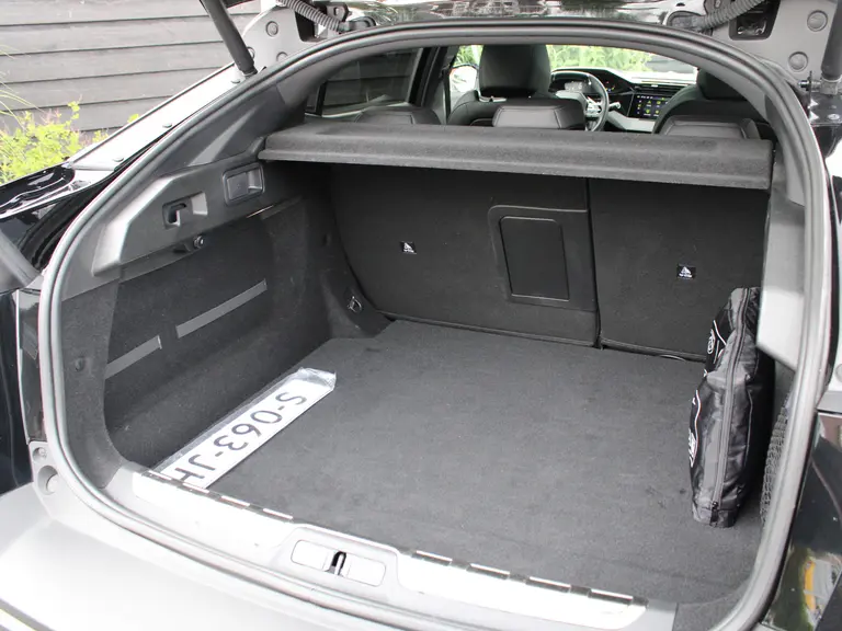Peugeot 408 GT 1.2 PureTech 130PK EAT8 Automaat Navigatie, Rondomzichtcamera, Stoelverwarmig, Massage, Stuurverwarming, Panoramadak, Trekhaak afbeelding 14