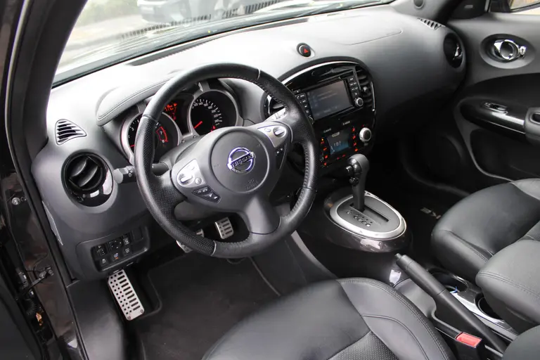 Nissan Juke 1.6 Tekna Automaat, Cruise/Climate control, Navigatie, Glazen schuif/kanteldak, 17" LM velgen, Lederen interieur, afbeelding 10