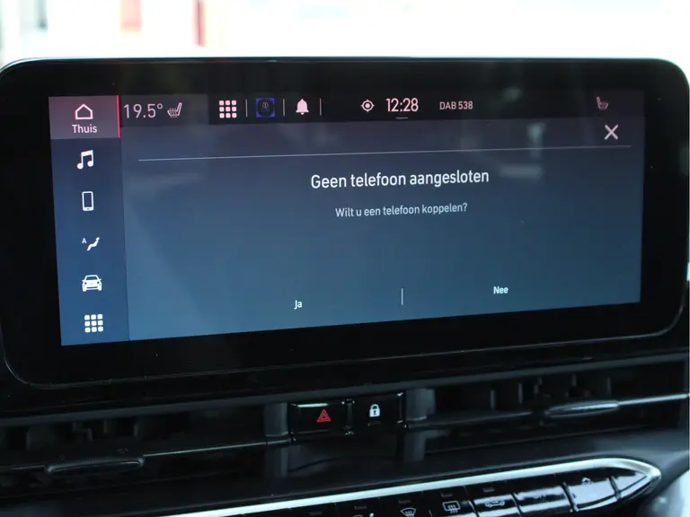 Fiat 500 42 kWh inclusief batterijtest Cruise en Climate Control, Parkeersensoren Voor en Achter, Carplay/Android Auto afbeelding 26