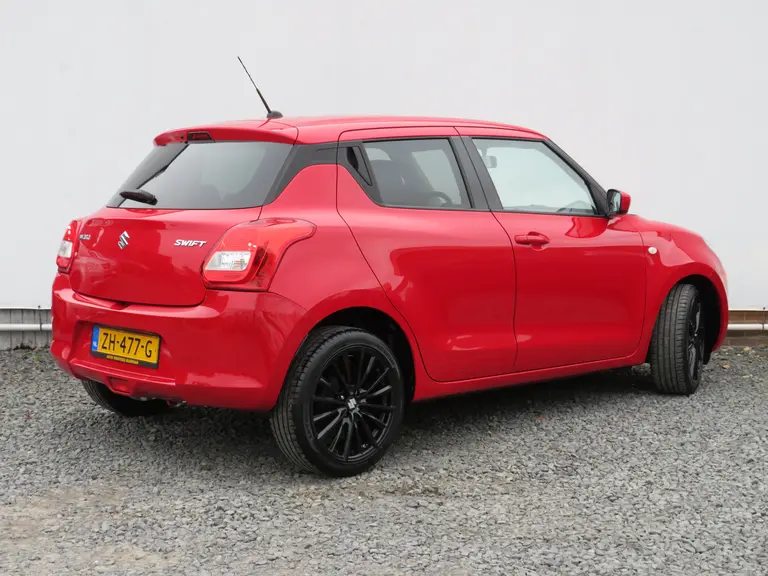 Suzuki Swift 1.2 Select, 17 inch LM-Velgen, Camera, Dealer onderhouden met Applecarplay/Androidauto afbeelding 3