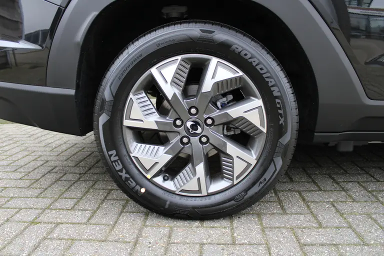 KGM Torres EVX Platinum 73.4 kWh 207pk, Space Black, Warmtepomp, 18"inch LM velgen 7 jaar garantie! afbeelding 36
