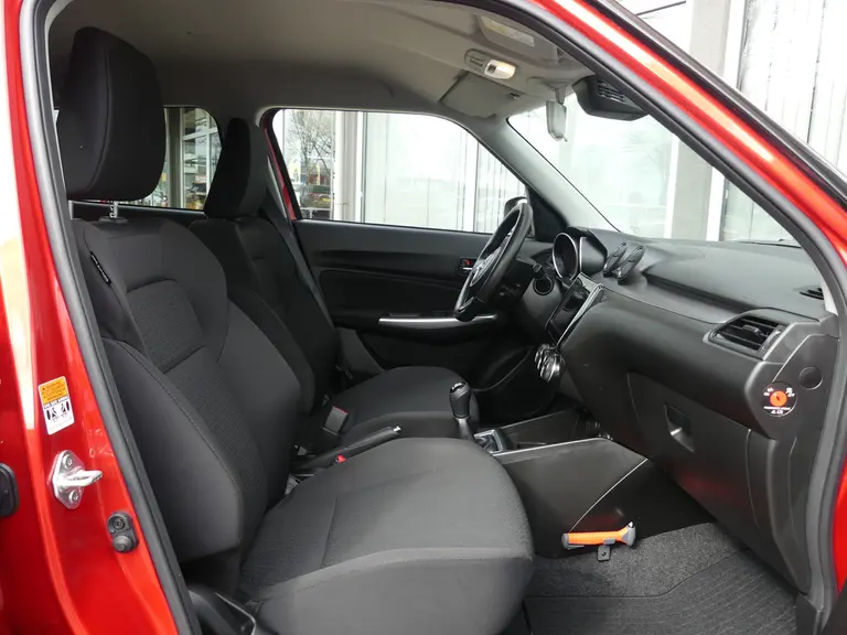 Suzuki Swift 1.2 Style Smart Hybrid Cruise Control, Navigatie, Climate Control achteruitrijcamera afbeelding 9