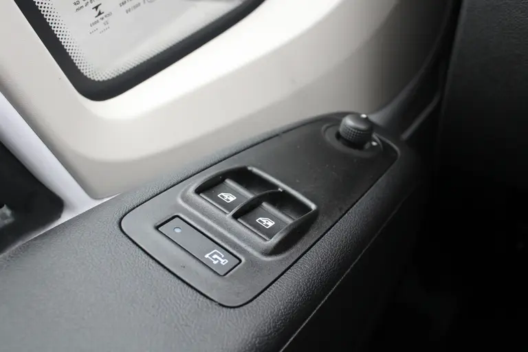 Citroën Jumper 2.2 BlueHDi 120 L1H1 3.0t Cruise Control, Leder Stuurwiel, Climate Control, Audio/Bluetooth, Parkeerhulp achter . afbeelding 18