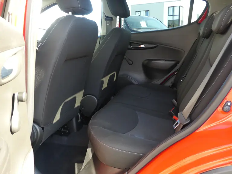 Opel KARL 1.0 Rocks Online Edition, Navigatie, Apple Carplay Android Auto, Parkeersensoren, Origineel Nederlandse auto. afbeelding 7
