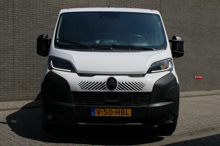 Citroën Jumper 2.2 BlueHDi 120 S&S L2H1 3.0t Airco, Achteruitrijcamera, Cruise Control, Trekhaak afbeelding 7
