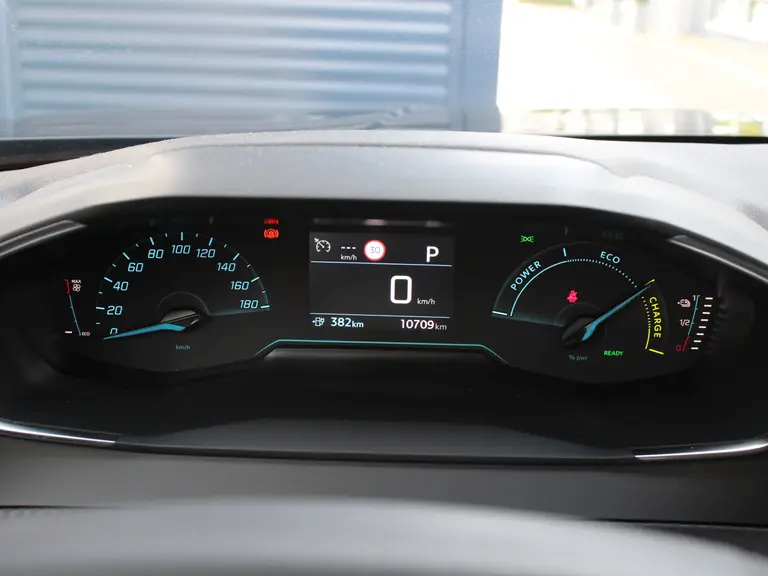 Peugeot e-2008 Active 54 kWh 156pk Navigatie, Achteruitrijcamera, Apple Carplay, Android Auto, Climate Control, Cruise Control afbeelding 15
