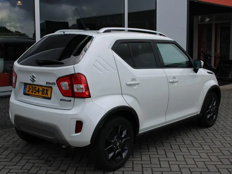 Suzuki Ignis 1.2 Smart Hybrid Style Climat control, Cruise control, Stoelverwarming, Multimediasysteem, Parkeercamera afbeelding 4