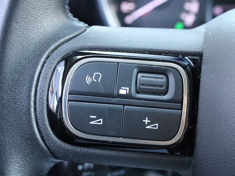 Citroën C3 Aircross Shine 1.2 PureTech 110PK Navigatie, Parkeerhulp voor en achter + Camera, Apple Carplay/Android Auto, Trekhaak afbeelding 25